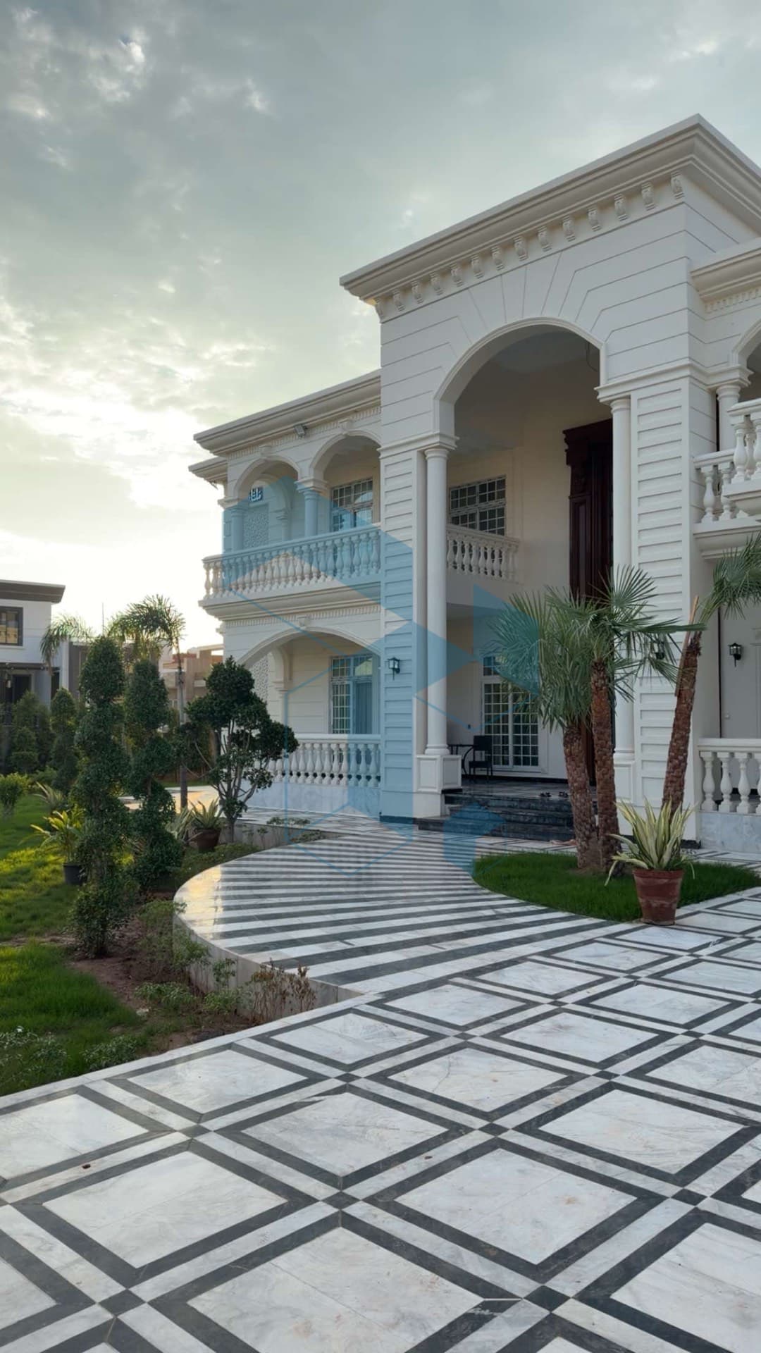 Luxury Villa
