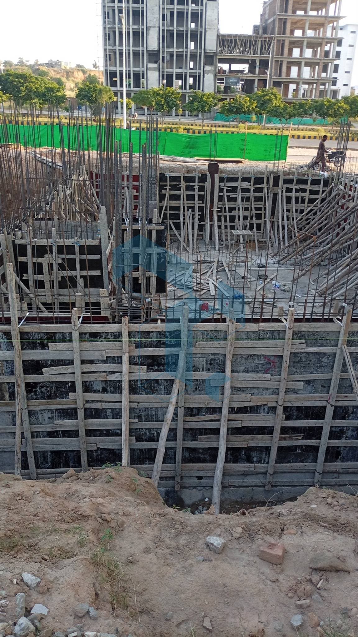 Rcc wall  framework