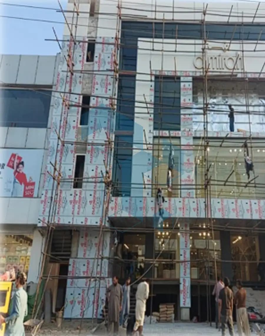 Commercial Plaza