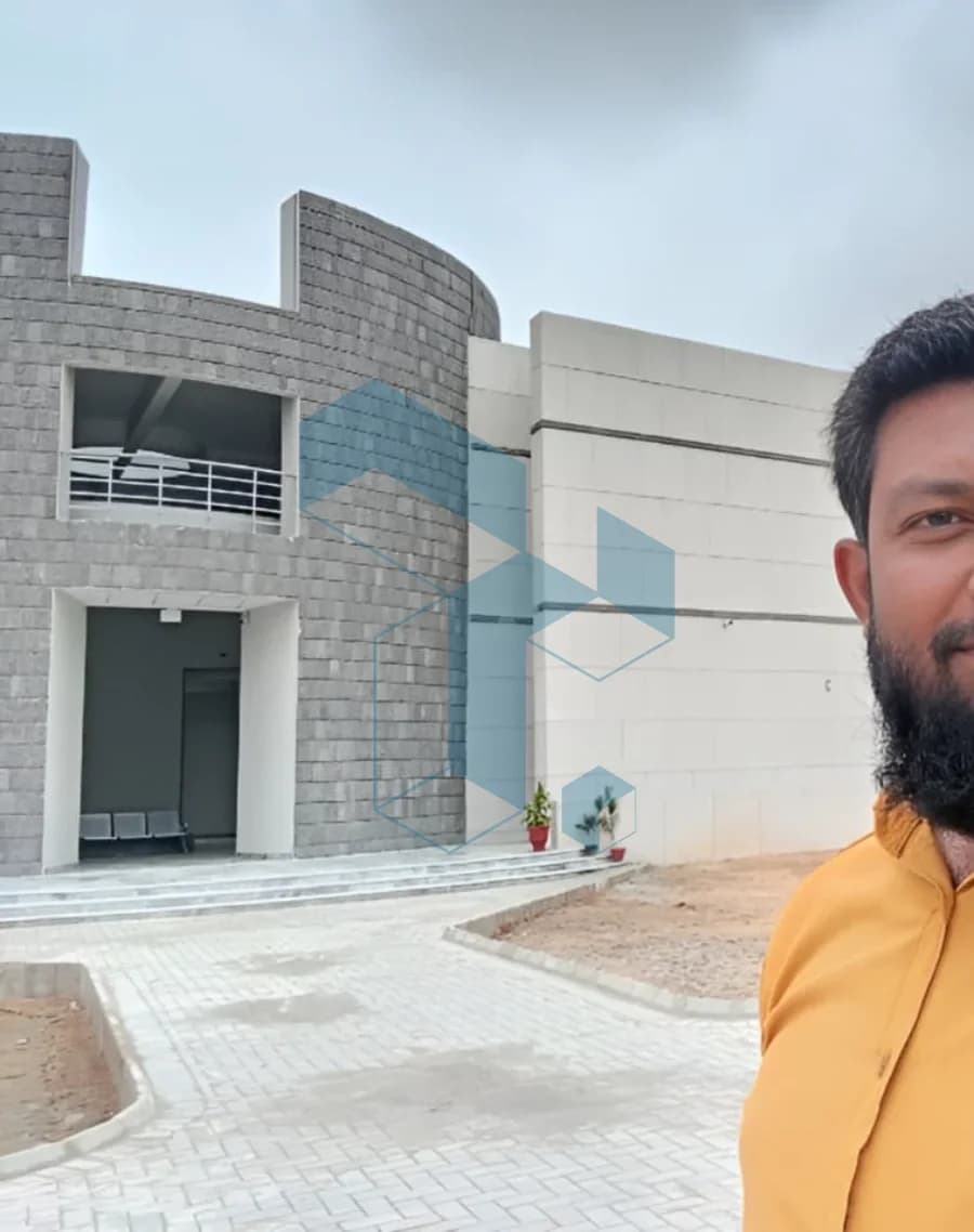 Institutional Building Construction & Exterior Fi