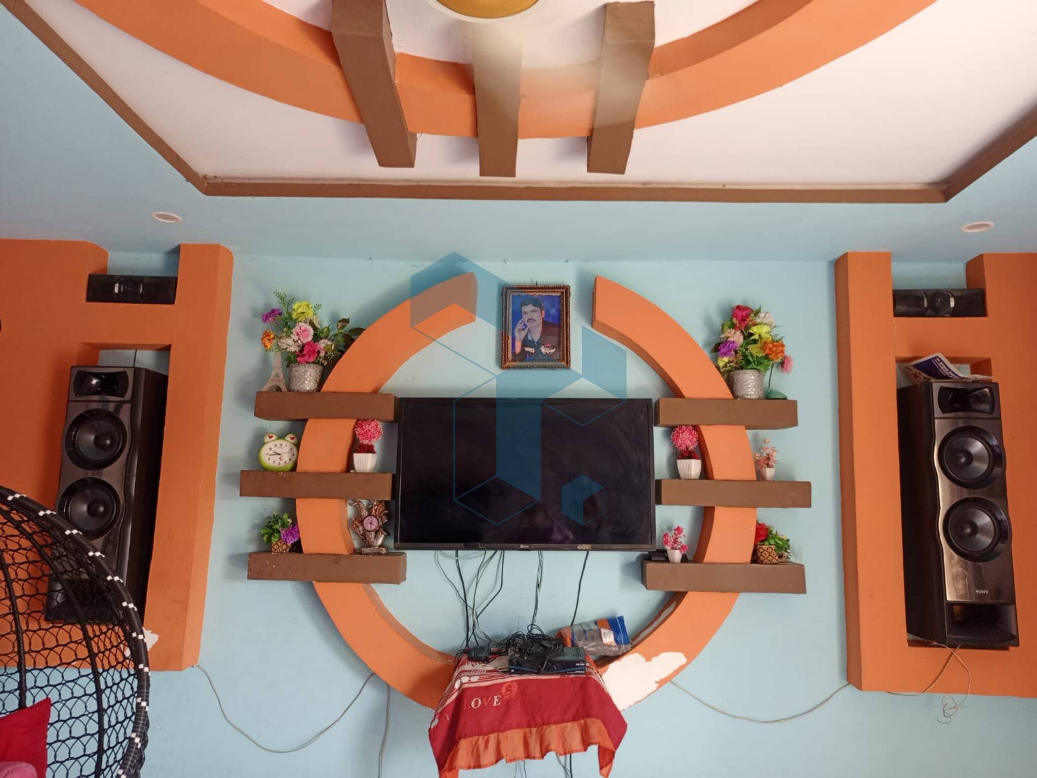 Home painter wood polish