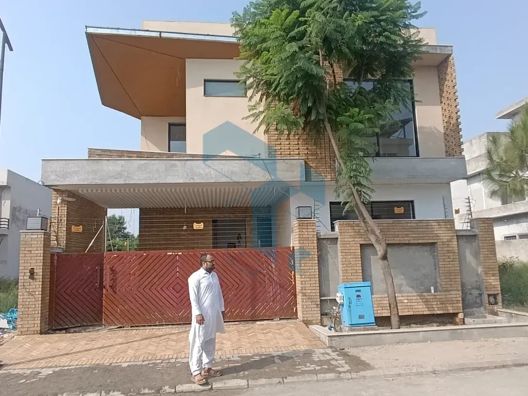 10 Marla House Top City 1 Islamabad